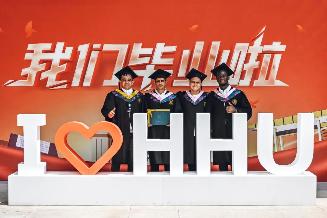 唐梓昕 (28).jpg 图片