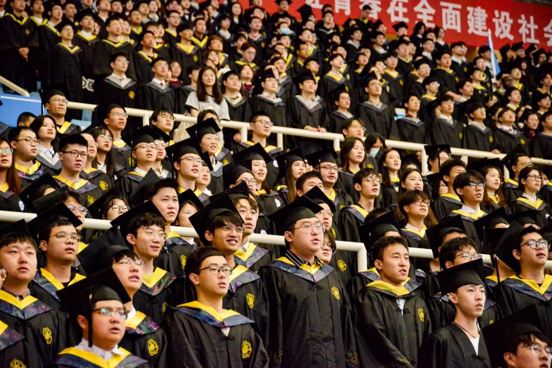 潘盈颖 (9).jpg 图片