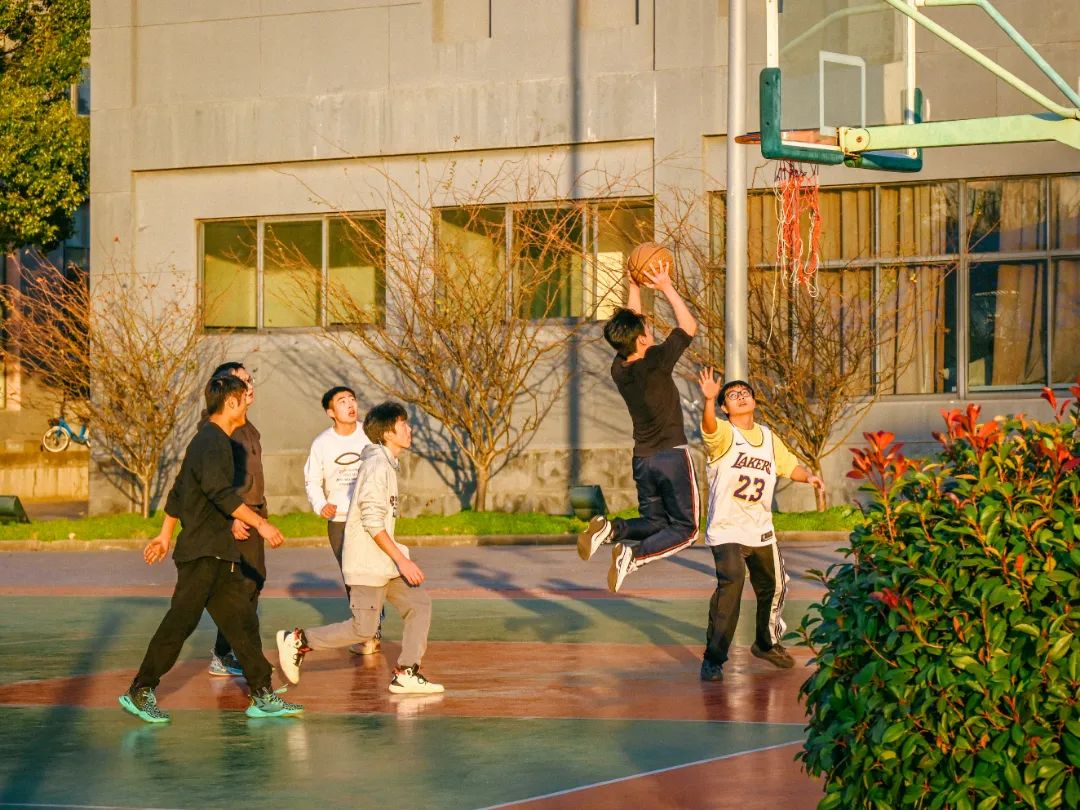 唐梓昕 (9).jpg 图片