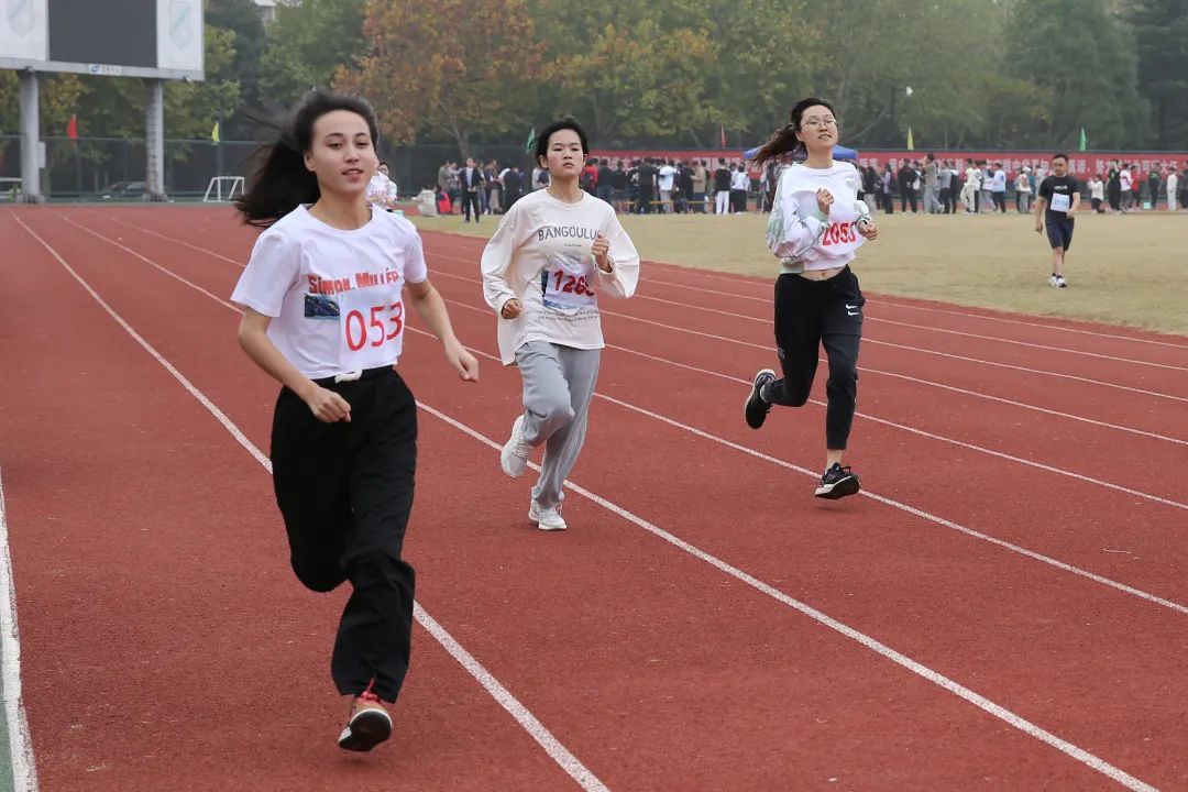 7R0A3435-.jpg 图片